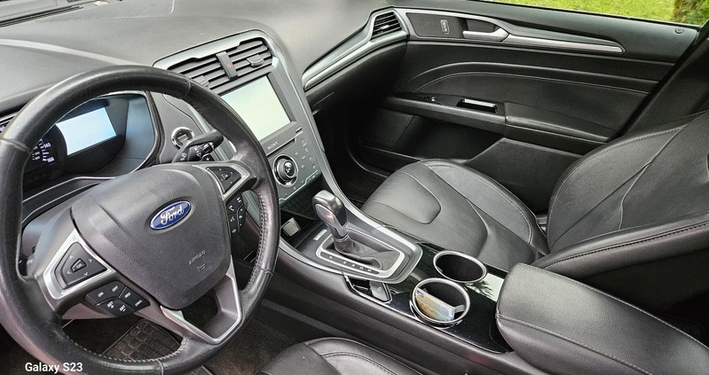Ford Fusion cena 44000 przebieg: 149000, rok produkcji 2013 z Toruń małe 596